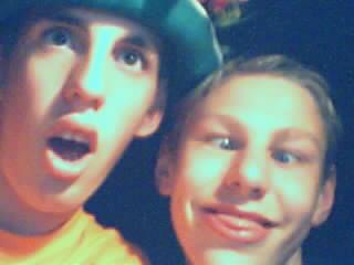 LeS CoUsInS